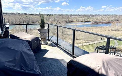 Champagne Calgary