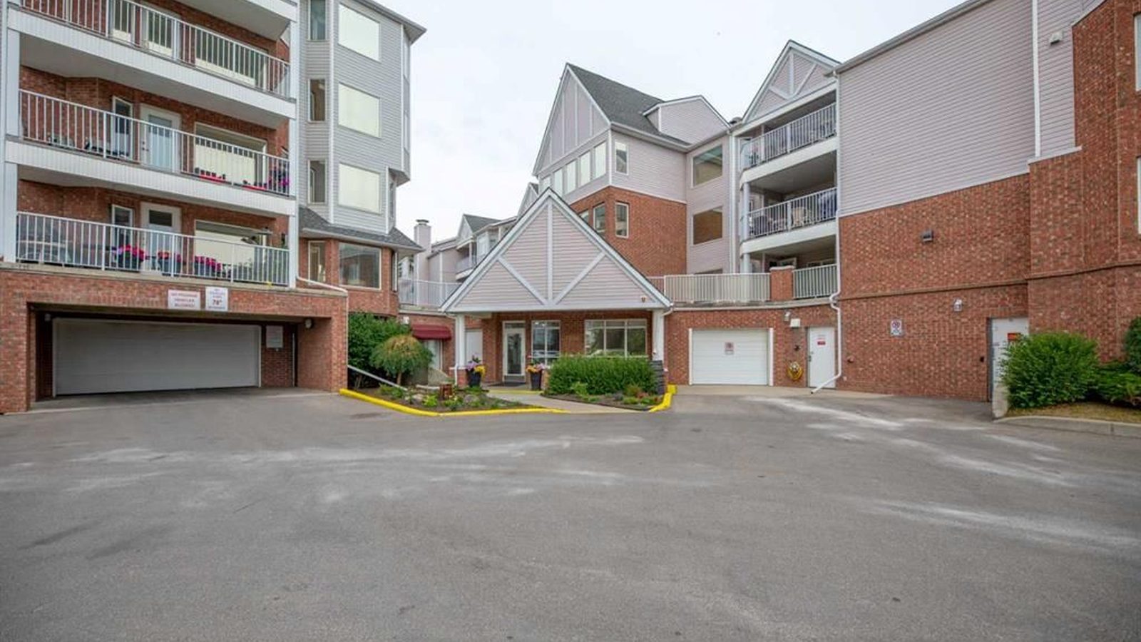 Dreamview Village