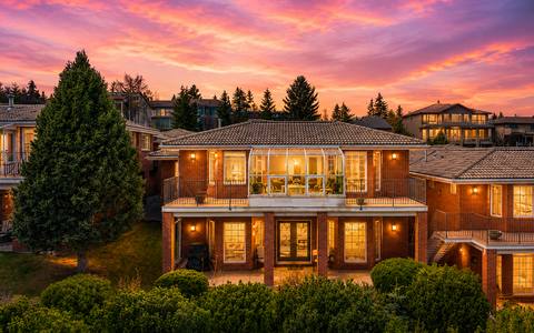 Mansions at Prominence