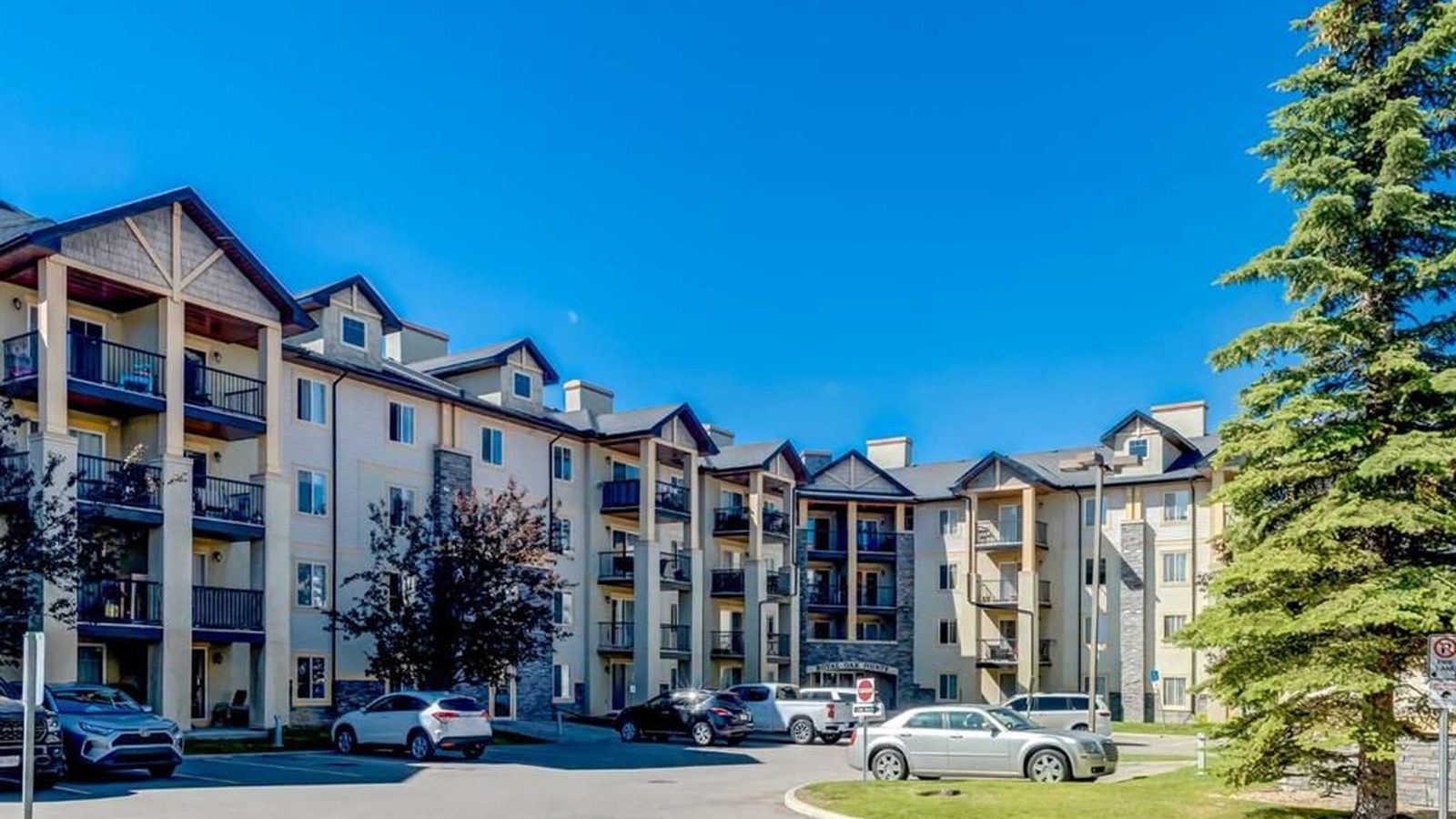 Royal Oak Pointe