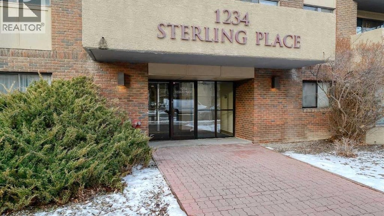 Sterling Place