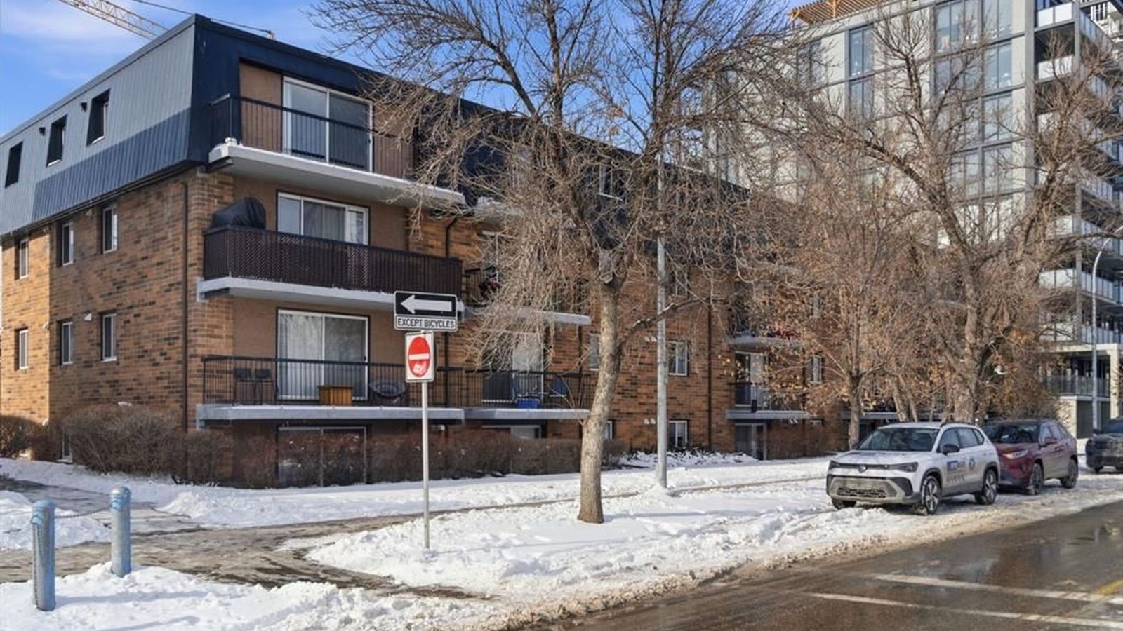 Sunnyside Condo