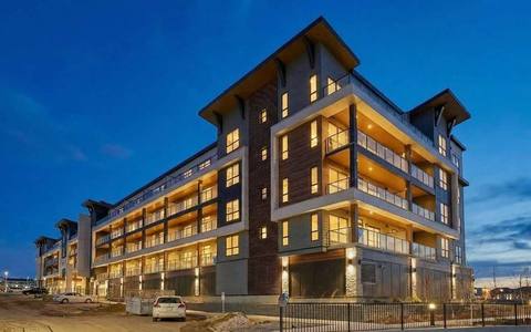 Waterside at Mahogany 7000