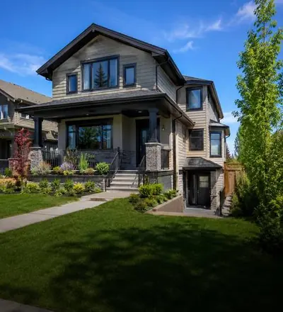 Calgary homes with suites