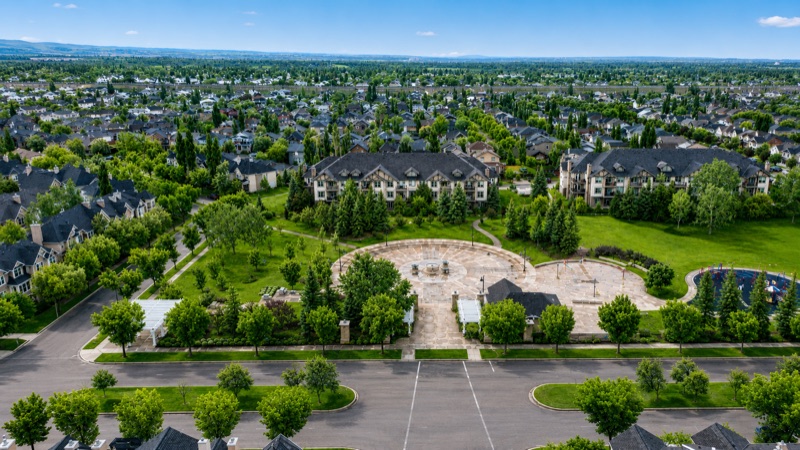 McKenzie Towne High Street shops and character homes