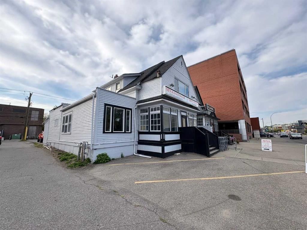 109 14 Street NW, Calgary — photo 3 of 30
