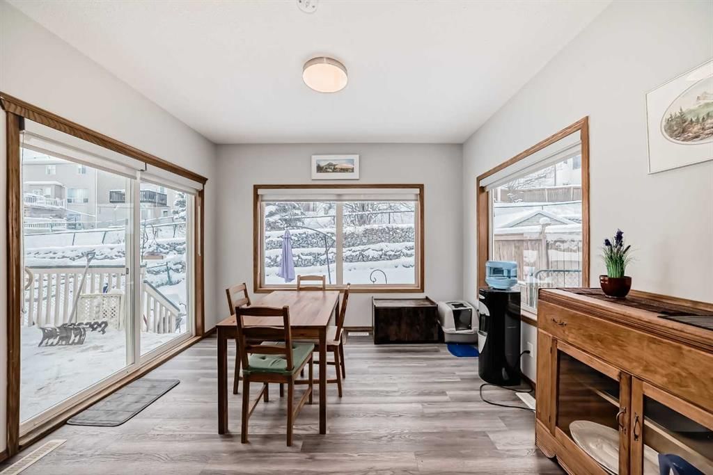 13 Bow Ridge Drive, Cochrane — photo 5 of 12