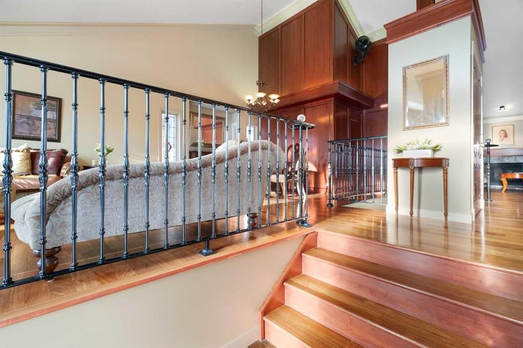 4744 Montalban Drive NW, Calgary — photo 3 of 43