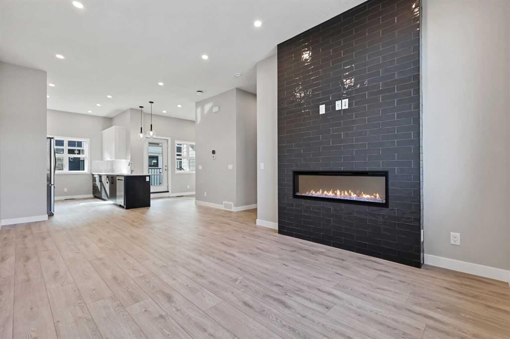 313, 595 Mahogany Road SE, Calgary — photo 2 of 20