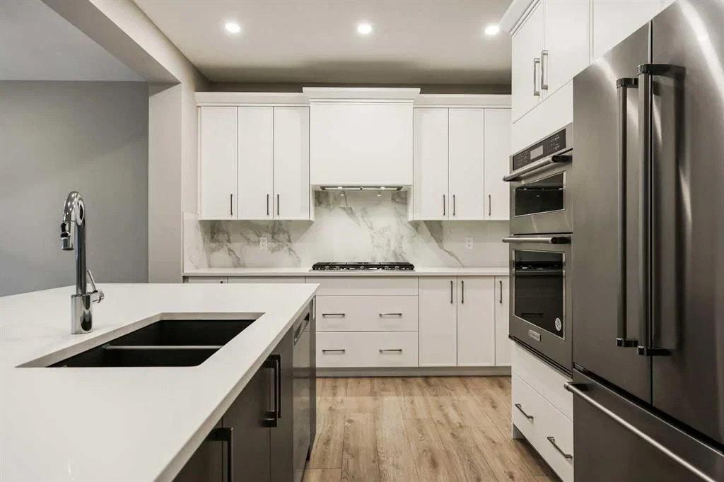 173 Edith Place NW, Calgary — photo 3 of 20