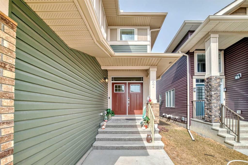 67 Saddlestone Heath NE, Calgary — photo 3 of 50