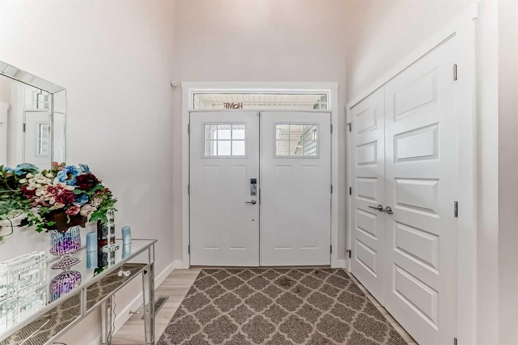 67 Saddlestone Heath NE, Calgary — photo 4 of 50