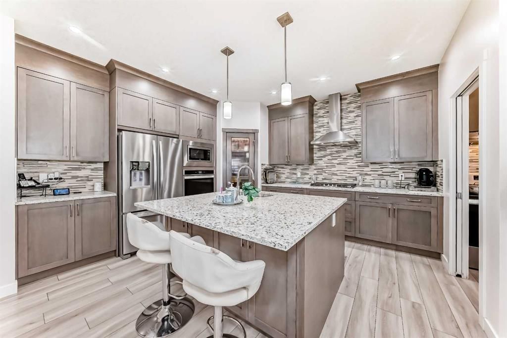 67 Saddlestone Heath NE, Calgary — photo 5 of 50