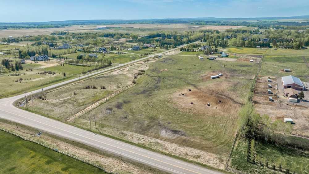 243201 Range Road 33, Rural Rocky View County — photo 5 of 11