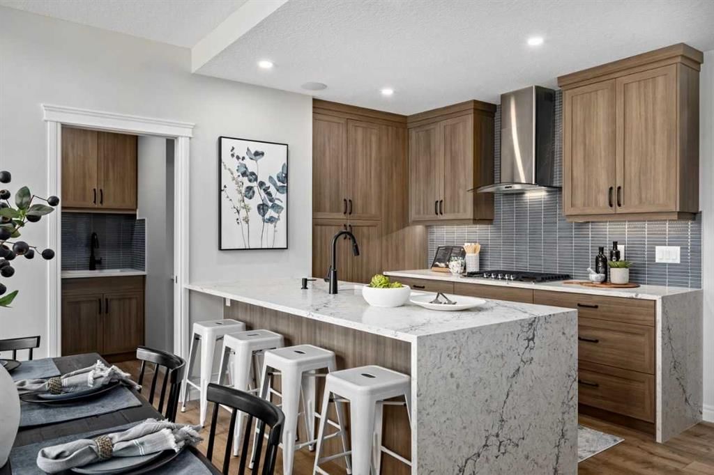 21 Amblefield View NW, Calgary — photo 2 of 14
