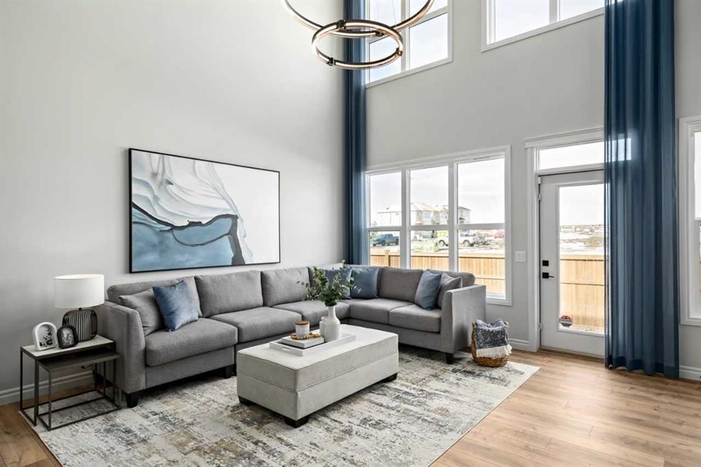 21 Amblefield View NW, Calgary — photo 5 of 14