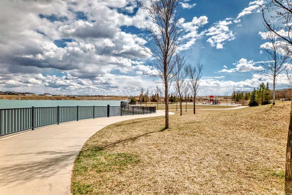 8202, 1802 Mahogany Boulevard SE, Calgary — photo 5 of 27