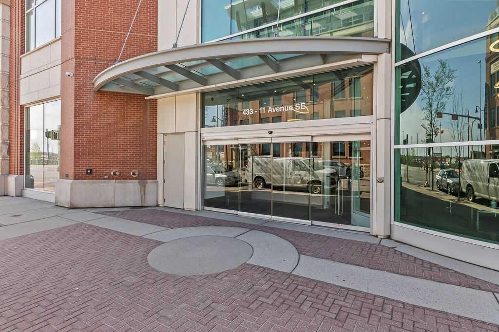 1203, 433 11 Avenue SE, Calgary — photo 2 of 50