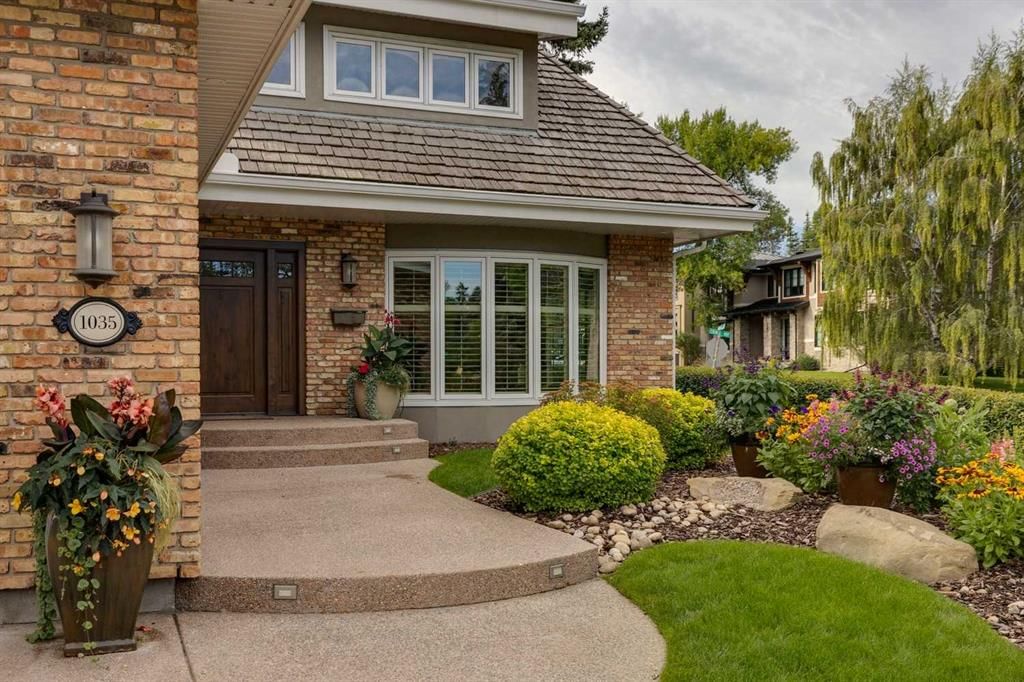 1035 32 Avenue SW, Calgary — photo 3 of 50