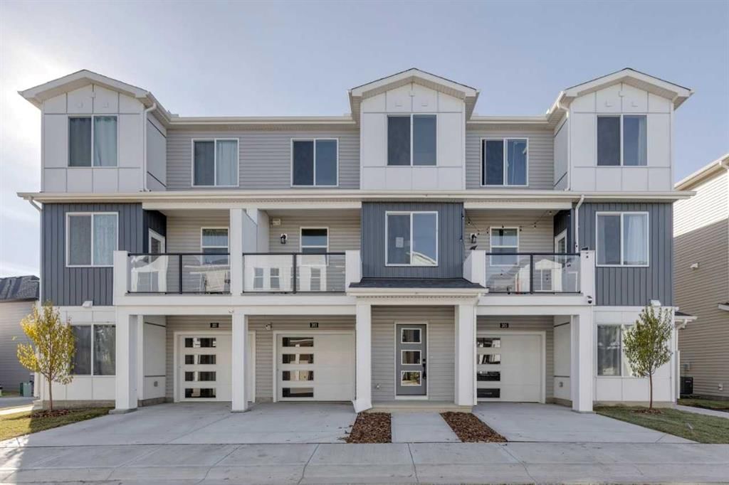 303, 65 Belvedere Point SE, Calgary — photo 2 of 33