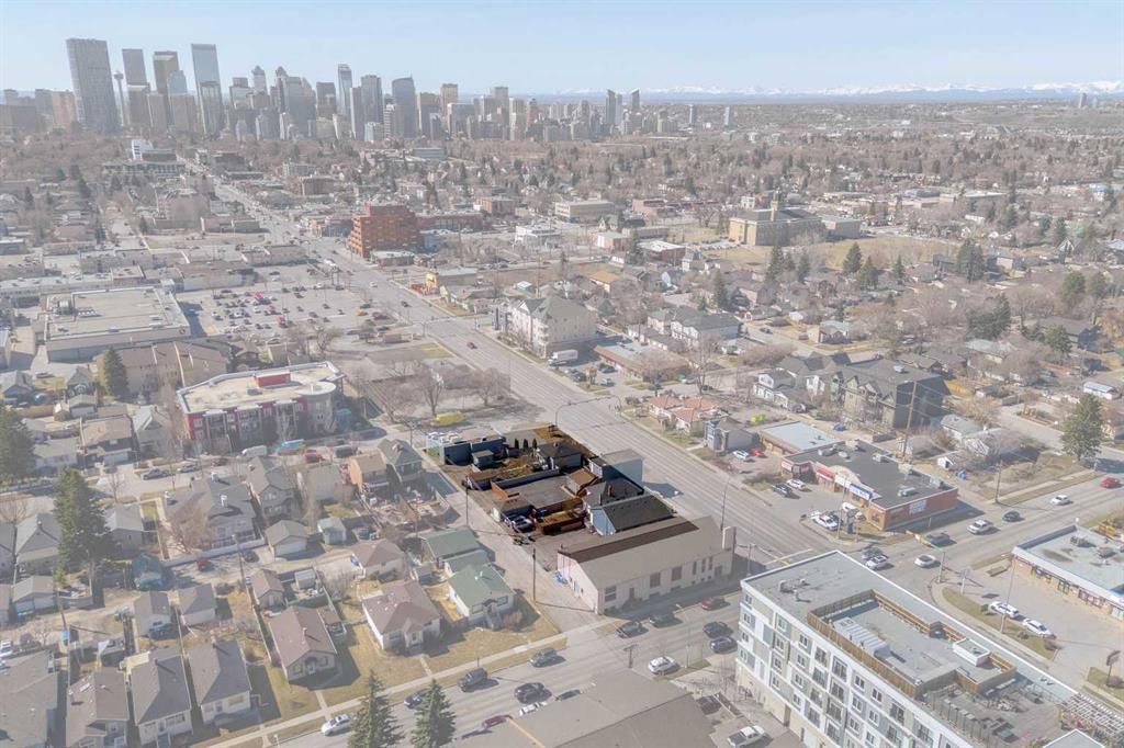 2004-2018 Centre Street NE, Calgary — main listing photo