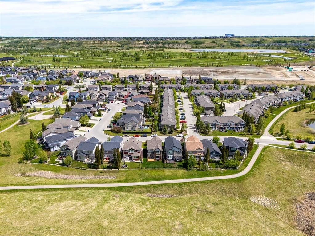 290 Chaparral Valley Terrace SE, Calgary — photo 5 of 49