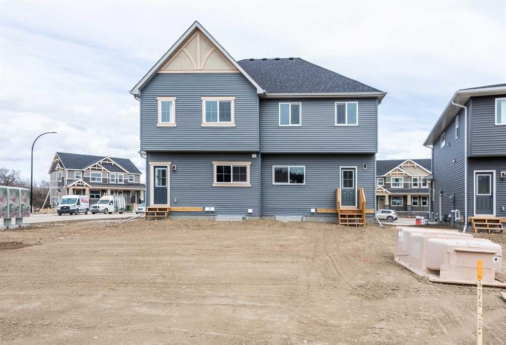 166 Creekview Gardens SW, Calgary — photo 3 of 39