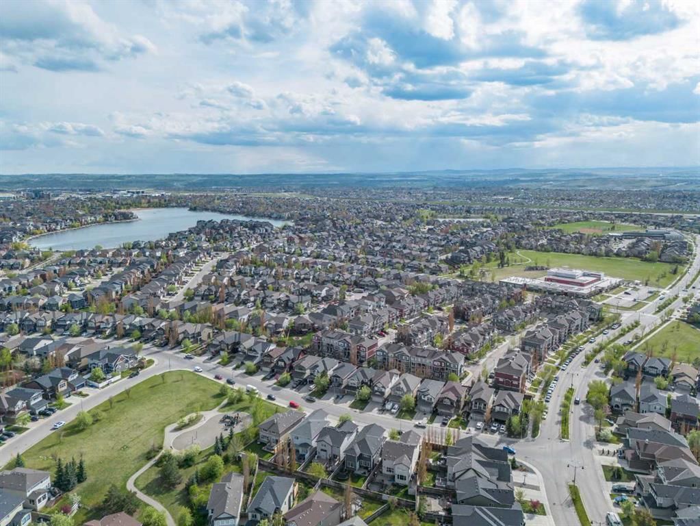 51 Auburn Glen Way SE, Calgary — photo 3 of 45