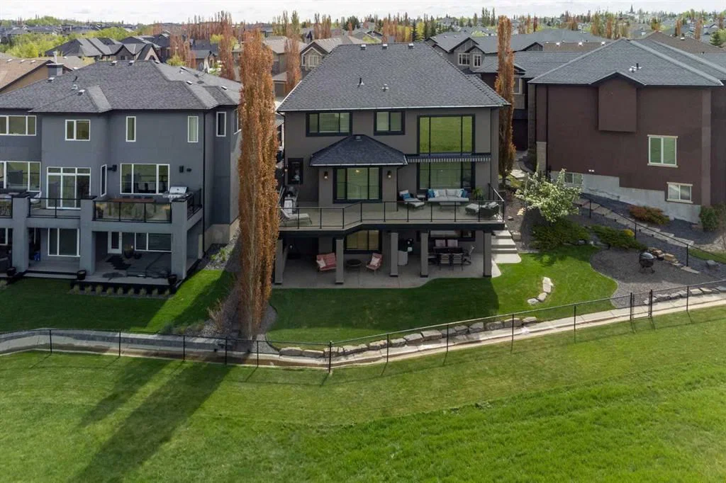 117 Rockcliff Bay NW, Calgary — photo 5 of 48
