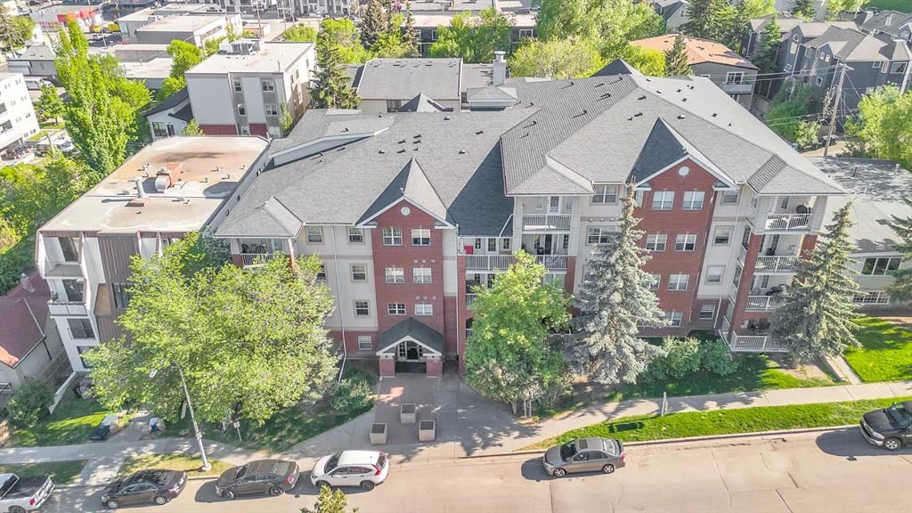 206, 417 3 Avenue NE, Calgary — photo 2 of 37
