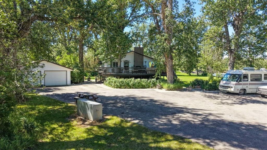 530027 56 Street E, Rural Foothills County — photo 4 of 47