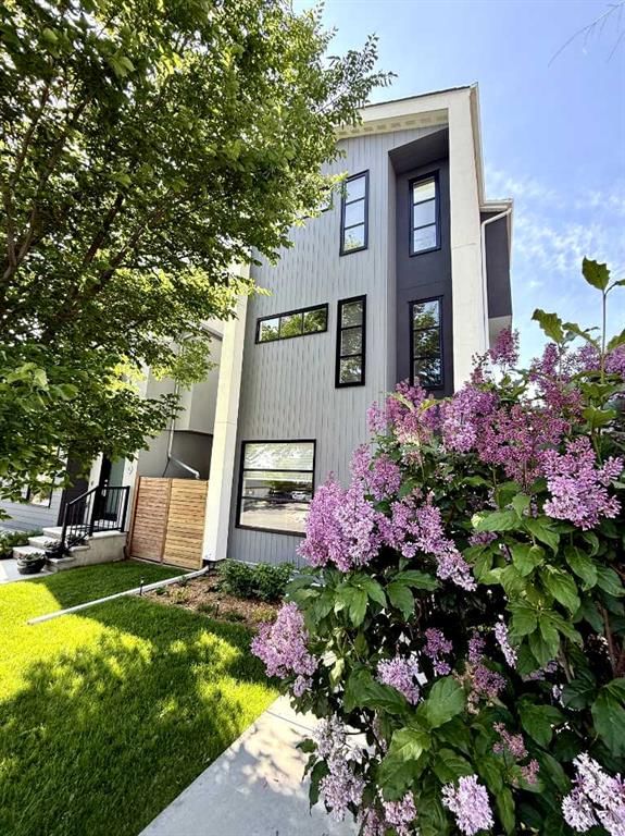 139 31 Avenue NE, Calgary — main listing photo