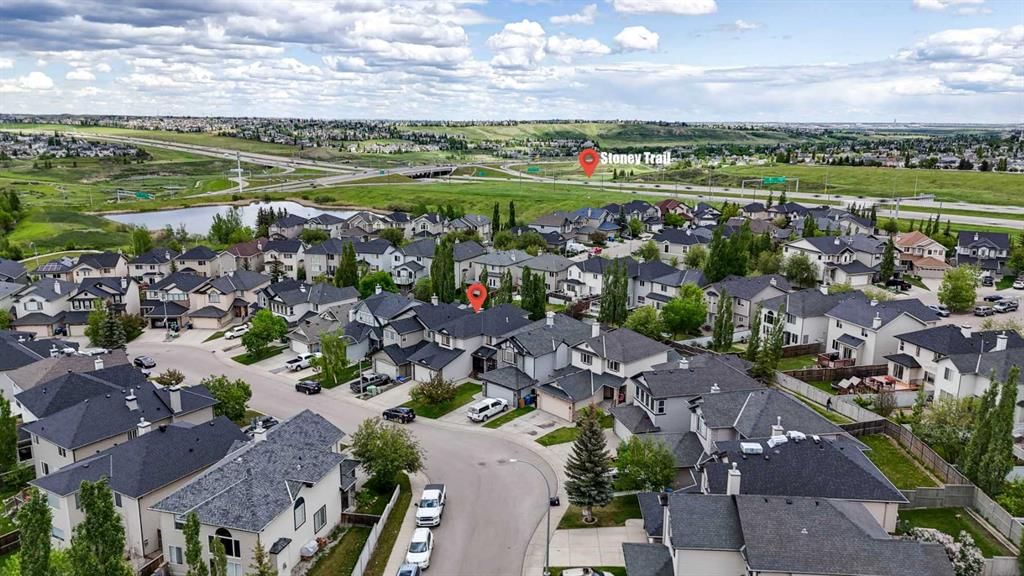 154 Kincora Park NW, Calgary — photo 4 of 45