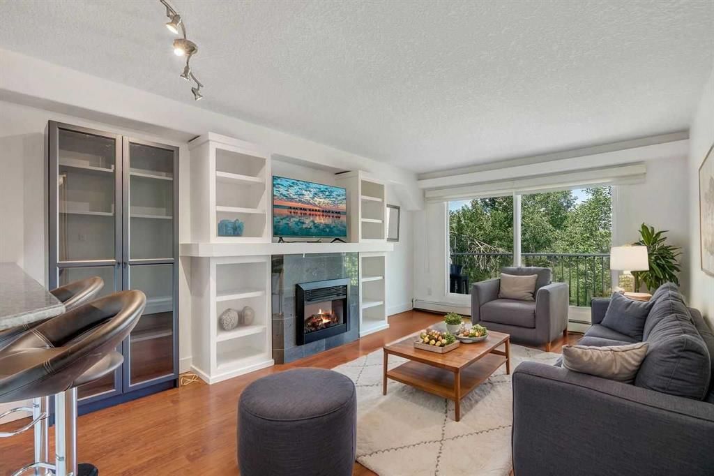 309, 355 5 Avenue NE, Calgary — main listing photo