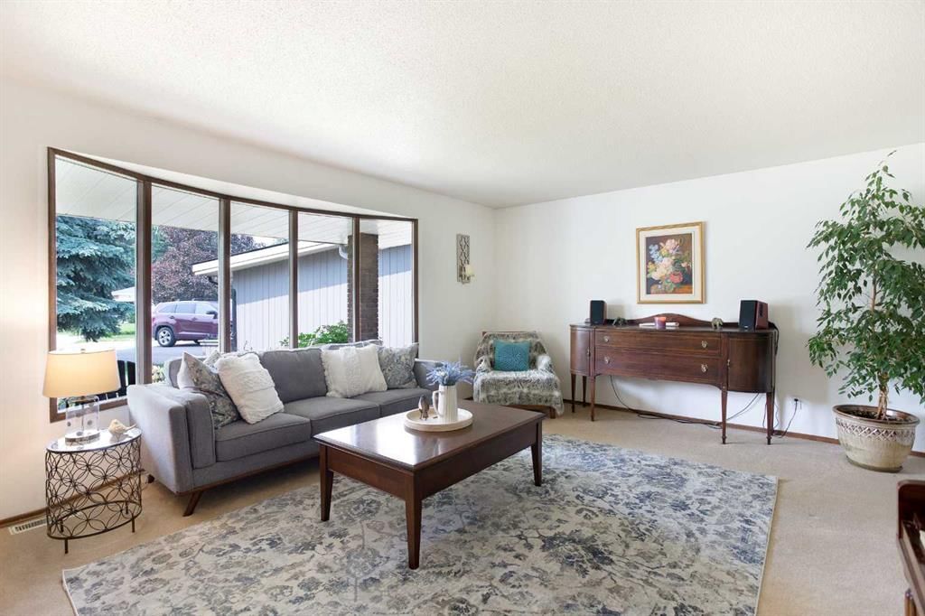 116 Varsity Green Bay NW, Calgary — photo 4 of 50