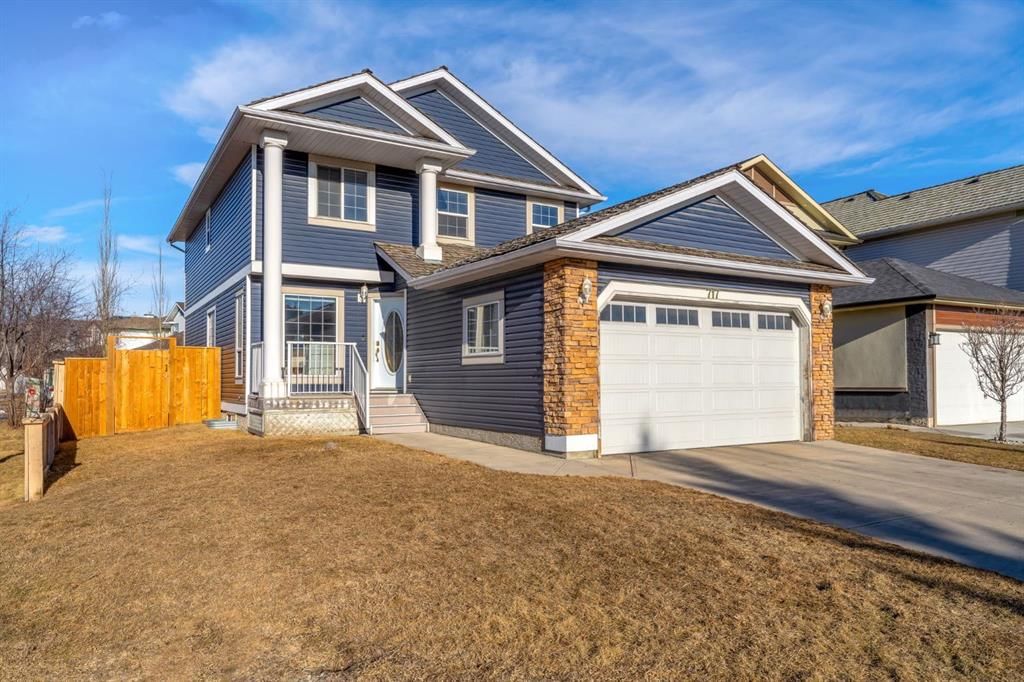 717 Coral Springs Boulevard NE, Calgary — photo 3 of 37