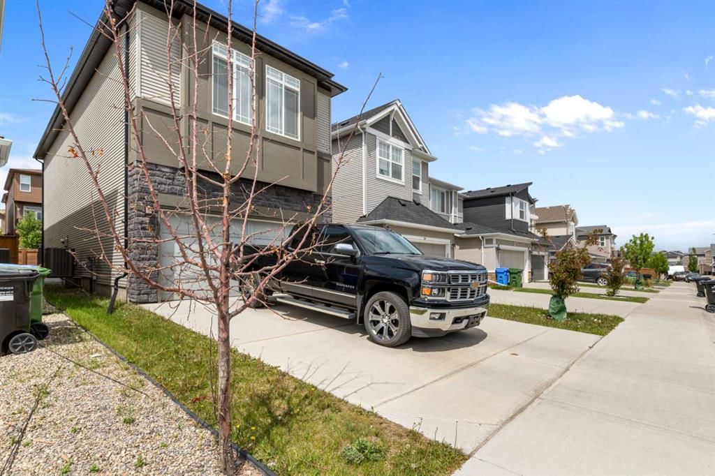 54 Sage Bluff Rise NW, Calgary — photo 3 of 35