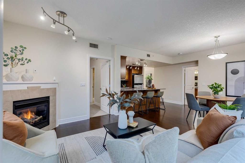 1108, 920 5 Avenue SW, Calgary — photo 4 of 29