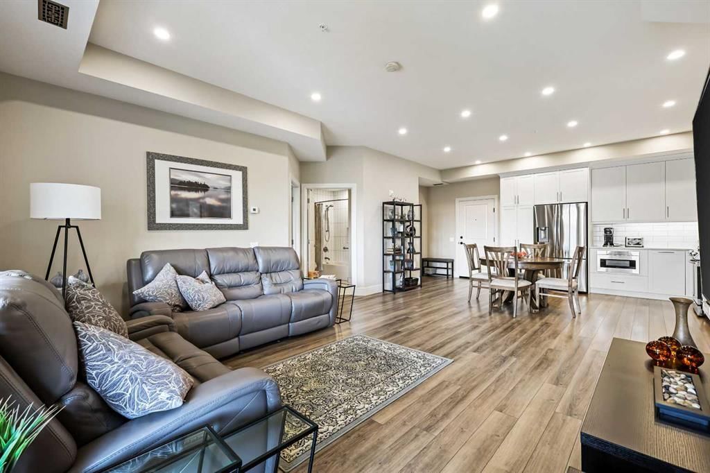 2347, 2330 Fish Creek Boulevard SW, Calgary — photo 4 of 50