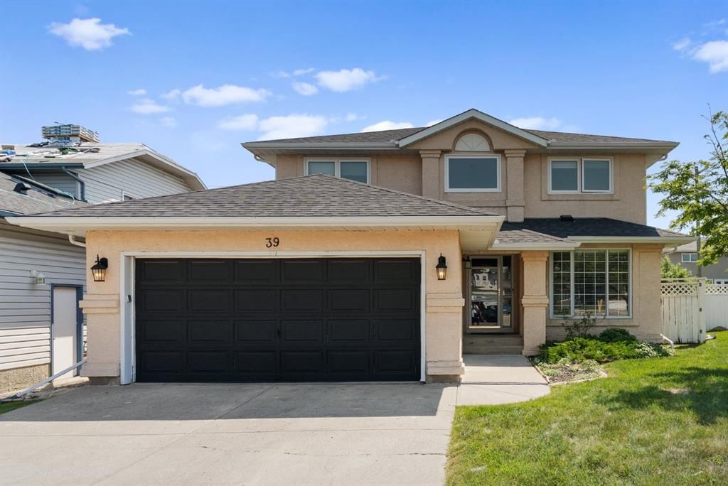 39 Harvest Oak Green NE, Calgary — main listing photo