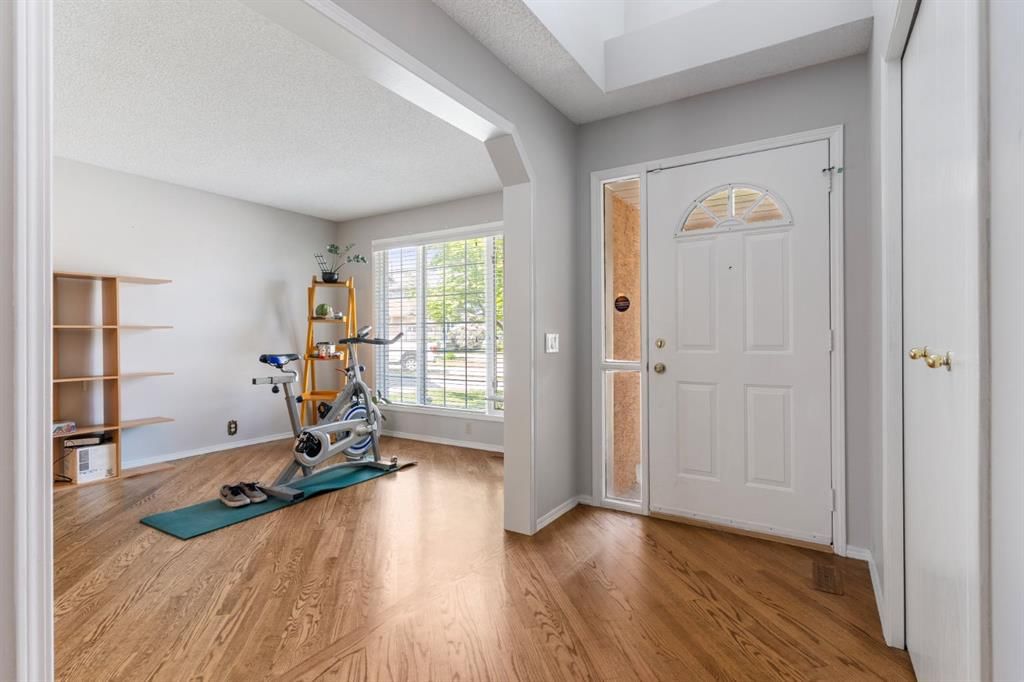 39 Harvest Oak Green NE, Calgary — photo 5 of 47