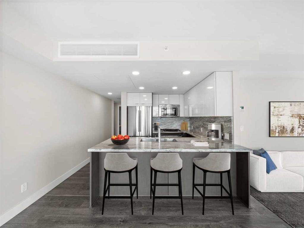 1303, 519 Riverfront Avenue SE, Calgary — photo 5 of 44