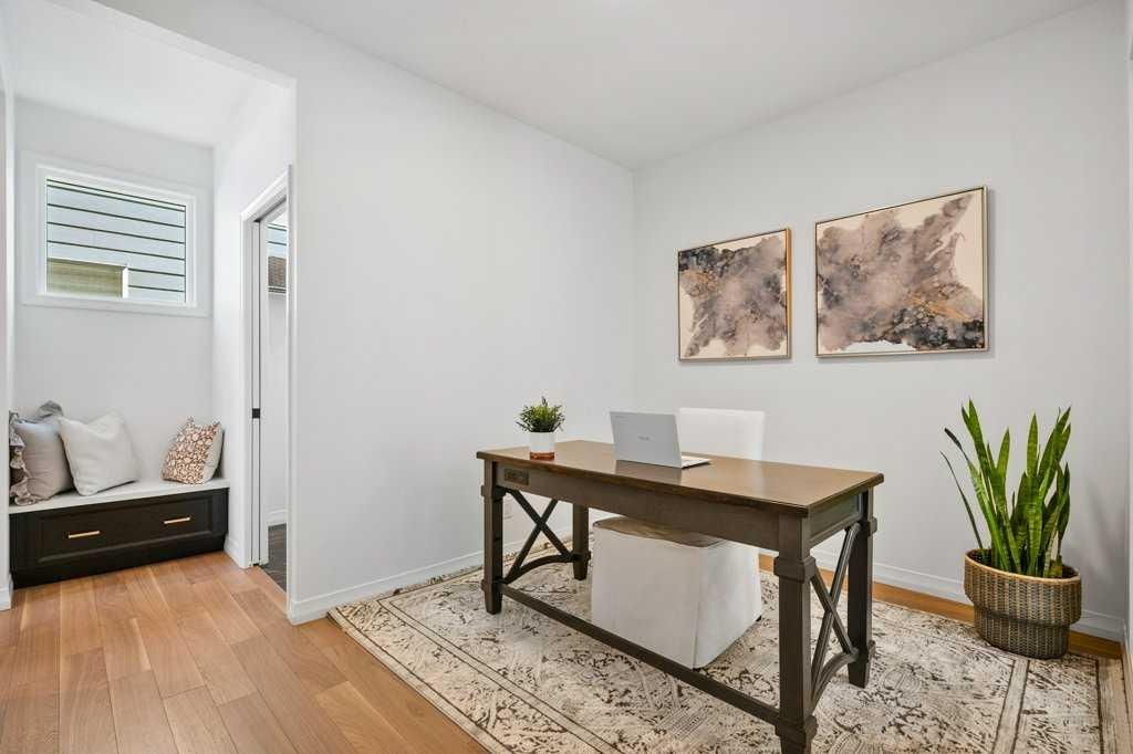 237 Magnolia Terrace SE, Calgary — photo 3 of 50
