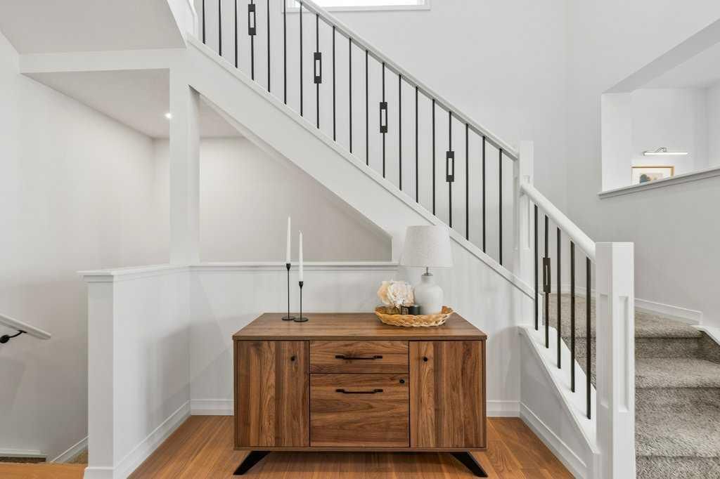237 Magnolia Terrace SE, Calgary — photo 5 of 50