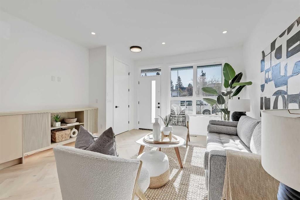 3, 1524 29 Avenue SW, Calgary — photo 5 of 49