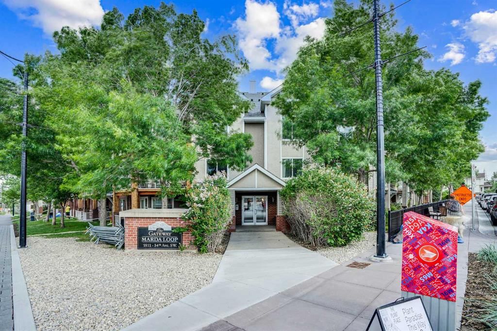 319, 1811 34 Avenue SW, Calgary — photo 4 of 40