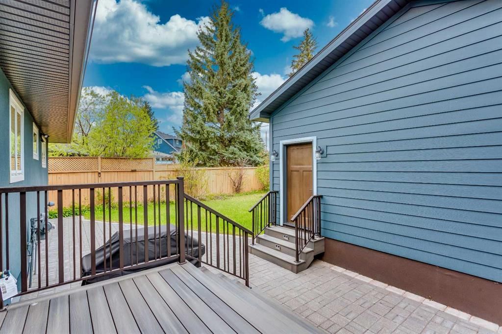 101 Wimbledon Crescent SW, Calgary — photo 3 of 13