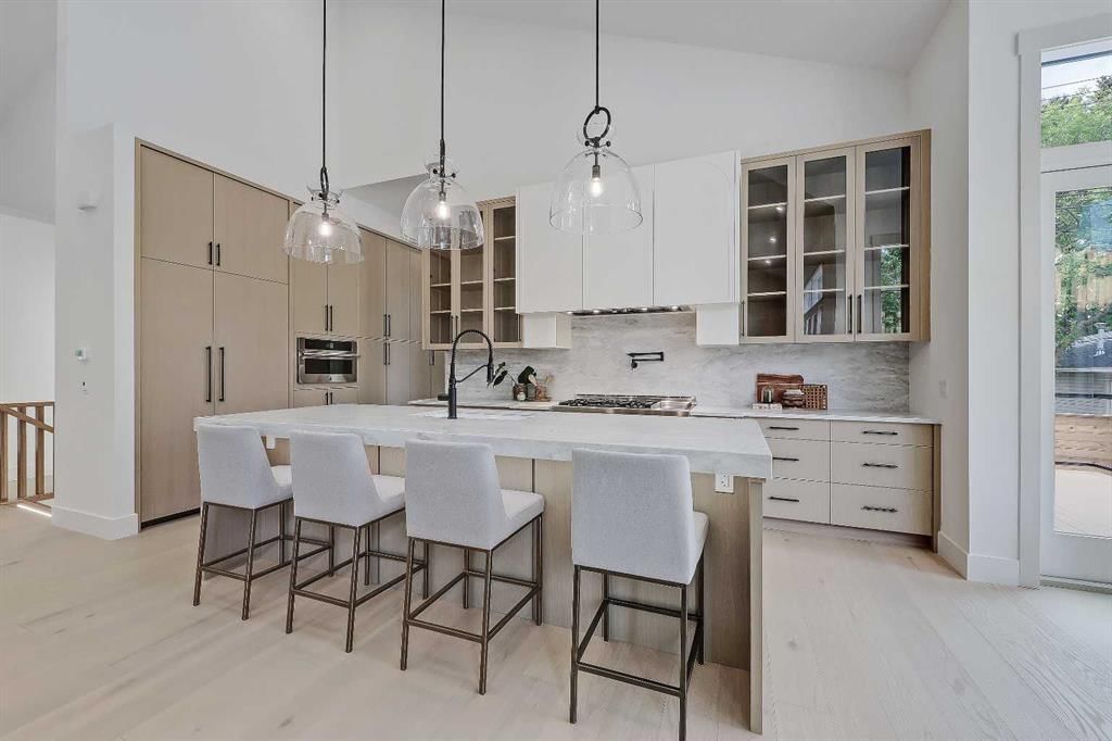 1955 Green Ridge Road SW, Calgary — photo 4 of 50