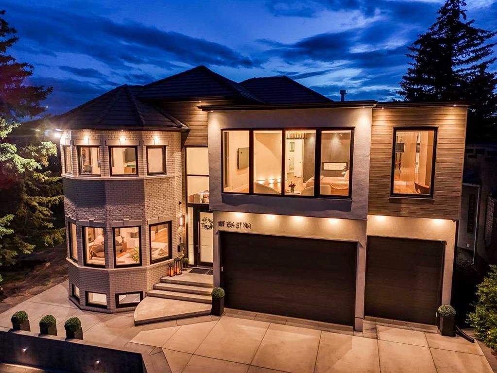 1111 16A Street NW, Calgary — main listing photo