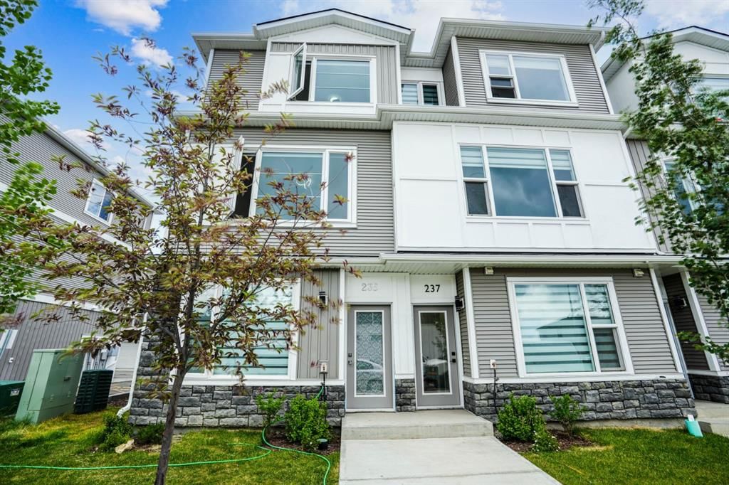 235 Saddlepeace Crescent NE, Calgary — main listing photo
